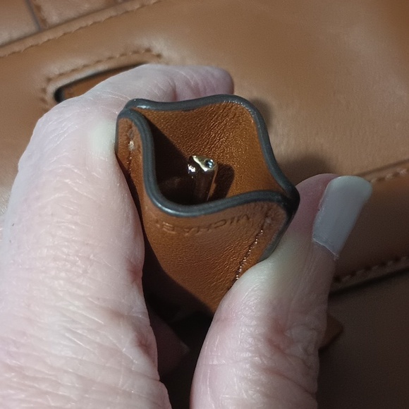 Michael Kors Hamilton Leather Satchel Handbag Caramel Brown Color - Picture 13 of 16